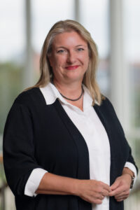 024_portraits_rektorat_hoch_MMD